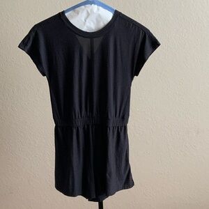 Old Navy Black Active Romper Size Large (10/12)